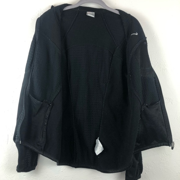 Nike Jacket - Picture 5 of 8